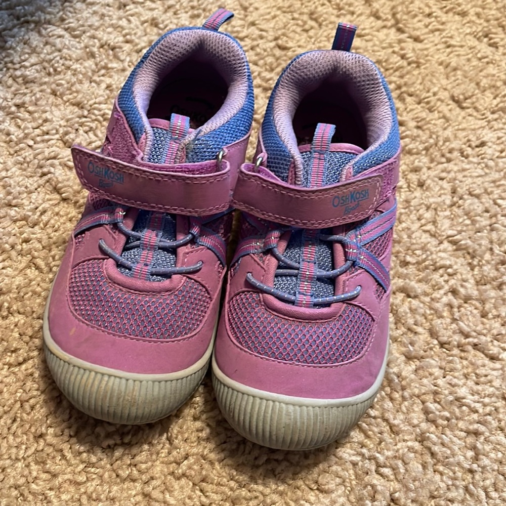 Oshkosh shoes